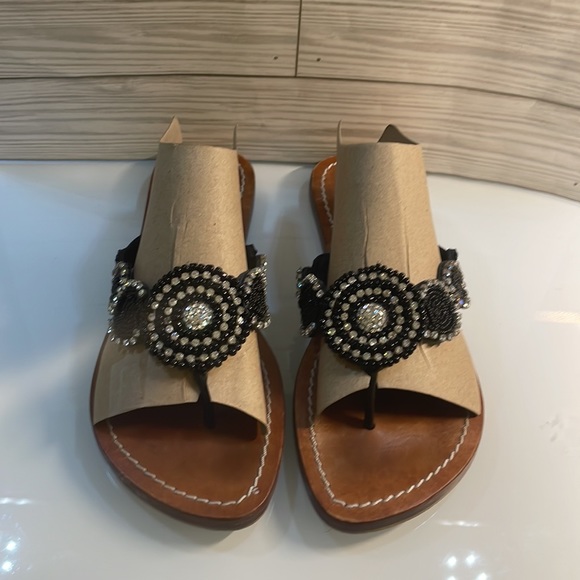 Skémo Collection Women’s Leather Beaded Sandals Size: 8 - Picture 3 of 8